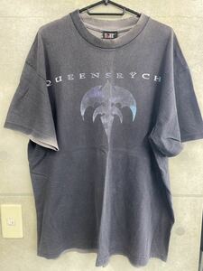 90'S QUEENSRYCHE Tシャツ　ヴィンテージ　サイズL 当時物　バンドTシャツ　USA製　シングルステッチ　giantタグ　