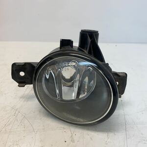 ★BMW 1シリーズ/Mスポーツ★純正右フォグランプ/中古品　ABA-UD30 YB143