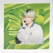 公式 BTS 防弾少年団 バンタン/ Lights/Boy With Luv /FC限定盤 チェンジングジャケット/V テテ Taehyung テヒョン/2枚/4553_画像2