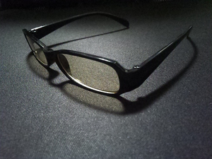★即決★パソコン用メガネ ＰＣメガネ 　ブルーライト約40％カット 黒ぶち　スクウェア　新品 ＰＣ眼鏡