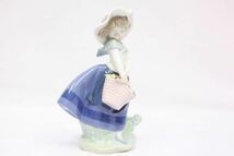 ★LLADRO リヤドロ 【きれいな花ばかり】 陶器 置物 フィギュリン インテリア オブジェ 女の子 少女 花 2202-N0019 A(NT)_画像3