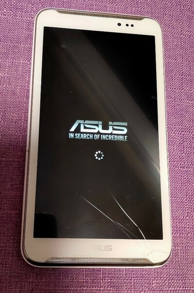 ASUS Fonepad Note 6 ME560 SIMフリー 