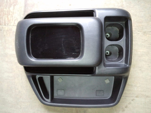 HIACE 200系ハイエース純正コンソールボックスワイドセンターフロント GENUINE CONSOLE BOX WIDE CENTER FRONT 58811-26090 58825-26010