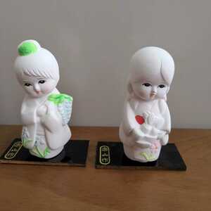 楽山作 陶器博多人形 着物姿　女の子 ２体セット　昭和レトロ 陶器人形　セット　まとめて　可愛らしい　幼い　愛らしい　10cm　ふっくら