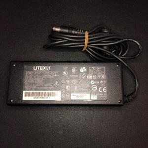 【中古】LITEON　ACアダプタ　PA-1400-02