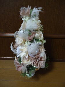 ! work adjustment!a-tifi car ru flower! artificial flower! felt . made rose! Christmas tree type! elegant! feather! arrange! ornament! final product!