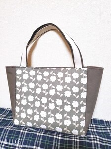 sale 最安値 ハンドメイド 花柄 大きめトートバッグ 北欧