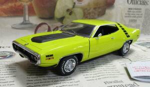 * rare out of print * Franklin Mint *1/24*1971 Plymouth Road Runnerkyu Rius yellow 