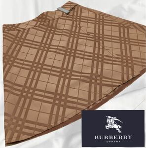 【入手困難！希少！】バーバリー スカート Burberry チェック柄 ノバチェック