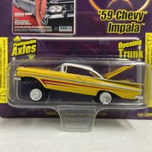 Revell 1/64 '59 CHEVY IMPALA LOWRIDER MAGAZINE レベル シェビー インパラ 1959 ローライダー カスタム ミニカー モデルカー_画像3