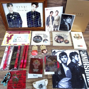 ◇東方神起 ユノ チャンミン/CATCH ME DVD パズル/TOMORROW Begin Agein TONEペンライト/コインブローチ/duty free/MISSHAスタンド◇z28461