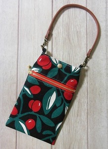 □スマホポーチ□オリーブ柄□ハンドメイド 小物入れ ケース