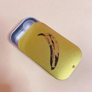 ● ●UHA味覚糖　アンディウォーホル　アート缶　タブレットケース　ミニ　プチ　缶　バナナ● スライド缶