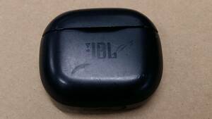 【USED】 JBL TUNE 120TWS Bluetooth 完全 ワイヤレス イヤフォン 充電ケース のみ ブラック
