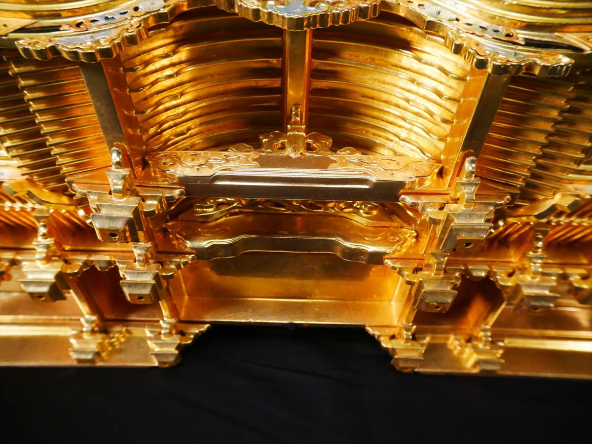収集品 宮殿の屋根 木製本金箔 高級仏壇用 木製 仏壇(TS W) 3207 M