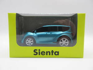 トヨタ 2代目シエンタ 後期　SIENTA 非売品 プルバックカー ミニカー　ラディアントグリーンメタリック