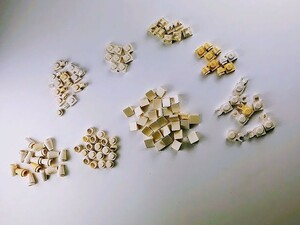 F267　LEGOバラパーツ　白　1 x 1　特殊プレート系　まとめて大量㎏