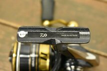 【1スタ】ダイワ 18 レガリス LT 2000S-XH DAIWA LEGALIS スピニングリール 渓流 ライトゲーム アジング メバリング (CKN_O1)_画像6