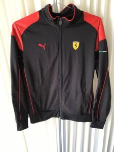 PUMA プーマ× Ferrari フェラーリ コラボ ジャージ ブルゾン M ジャケット スクーデリア フェラーリ 黒 赤 ブラック レッド