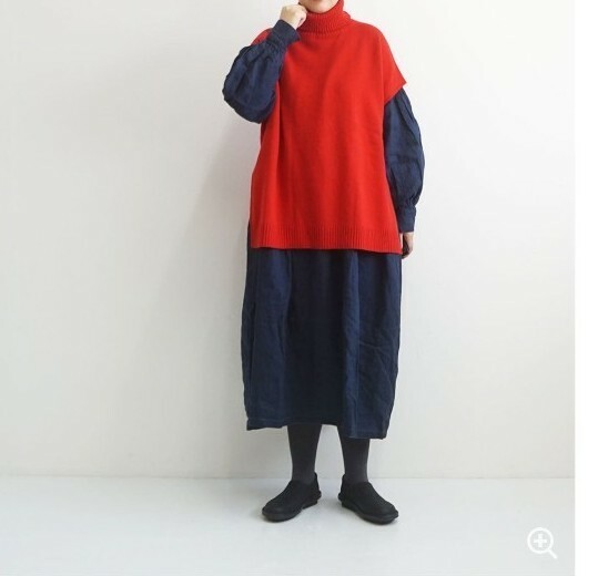 【新品、タグ付】NALU洗えるwoolハイネックニットベスト