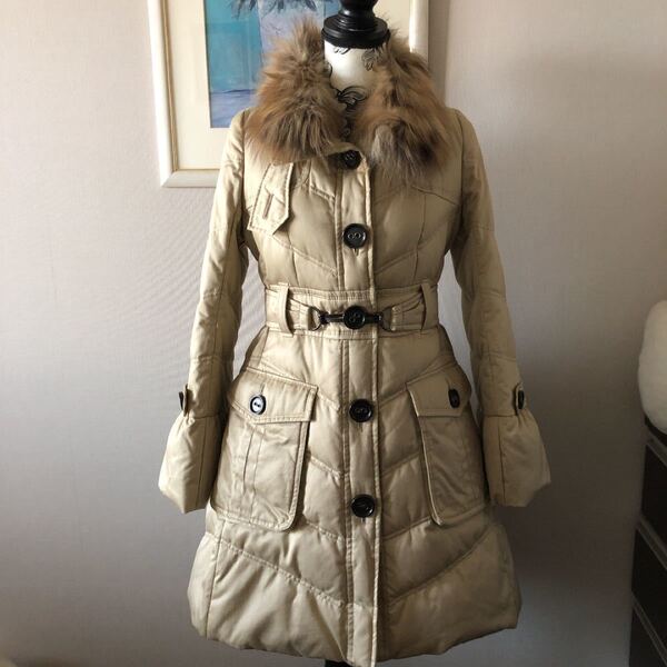 Burberryブルーレーベル ファー付きダウンコート