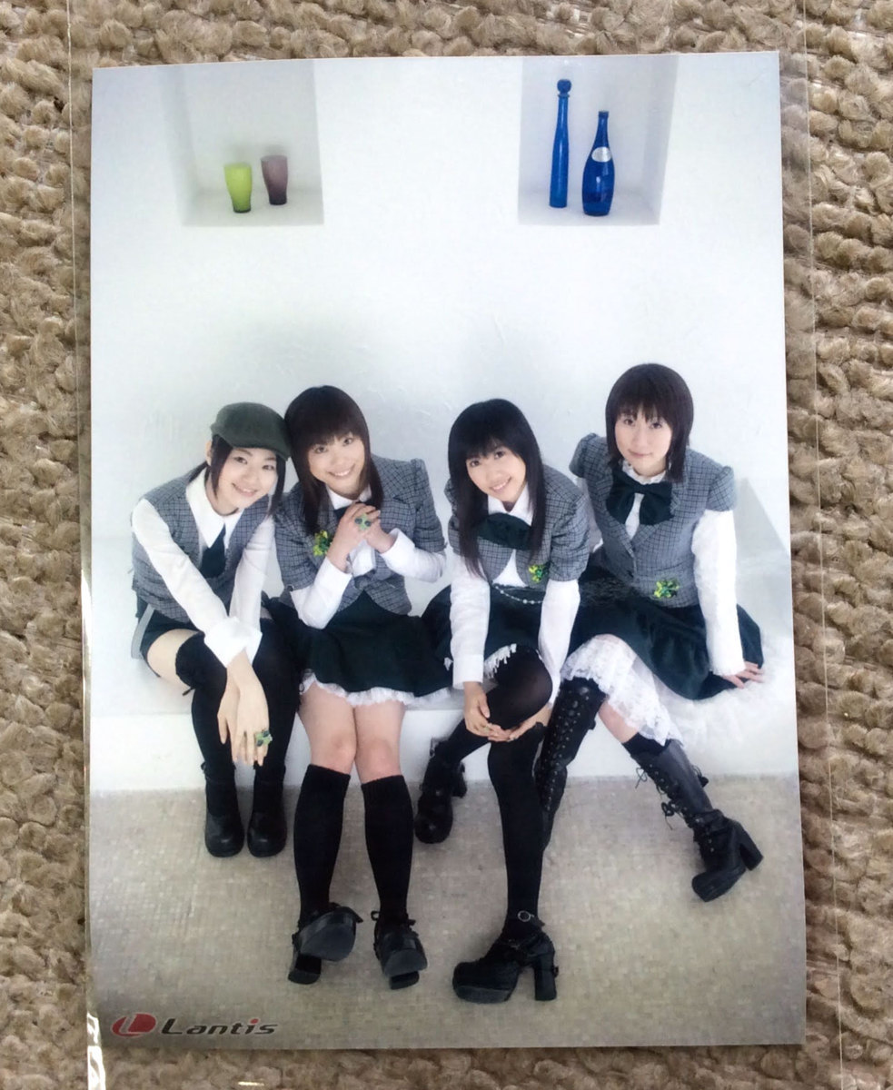 Clover Nana Inoue, Yui Shoji, Saito Momoko, Ue Miyazaki, prima, no para la venta, Foto original, extraño, A5209, antiguo, recopilación, Materiales impresos, bromuro