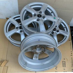 Exceeder15×5.5J+43 100/4HフィットマーチコルトｂBパッソヴィッツラウムキューブウイングロードノートなどオススメサイズの画像2