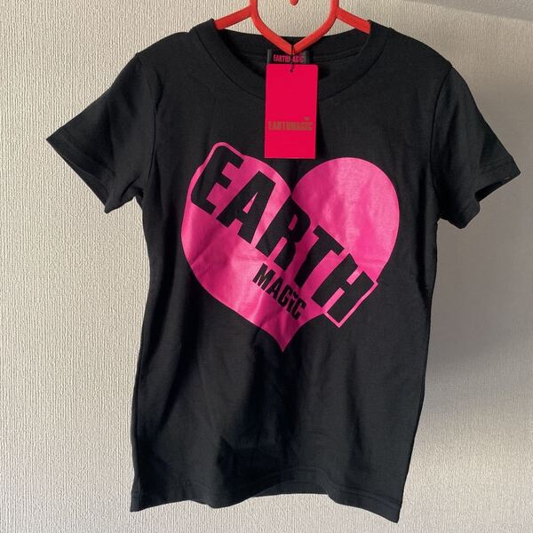 新品タグ付き アースマジックでかハートロゴ両プリ半袖Tシャツ120春物商品