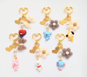 【期間限定販売】bt21 キーホルダー キーリング キーチェーン