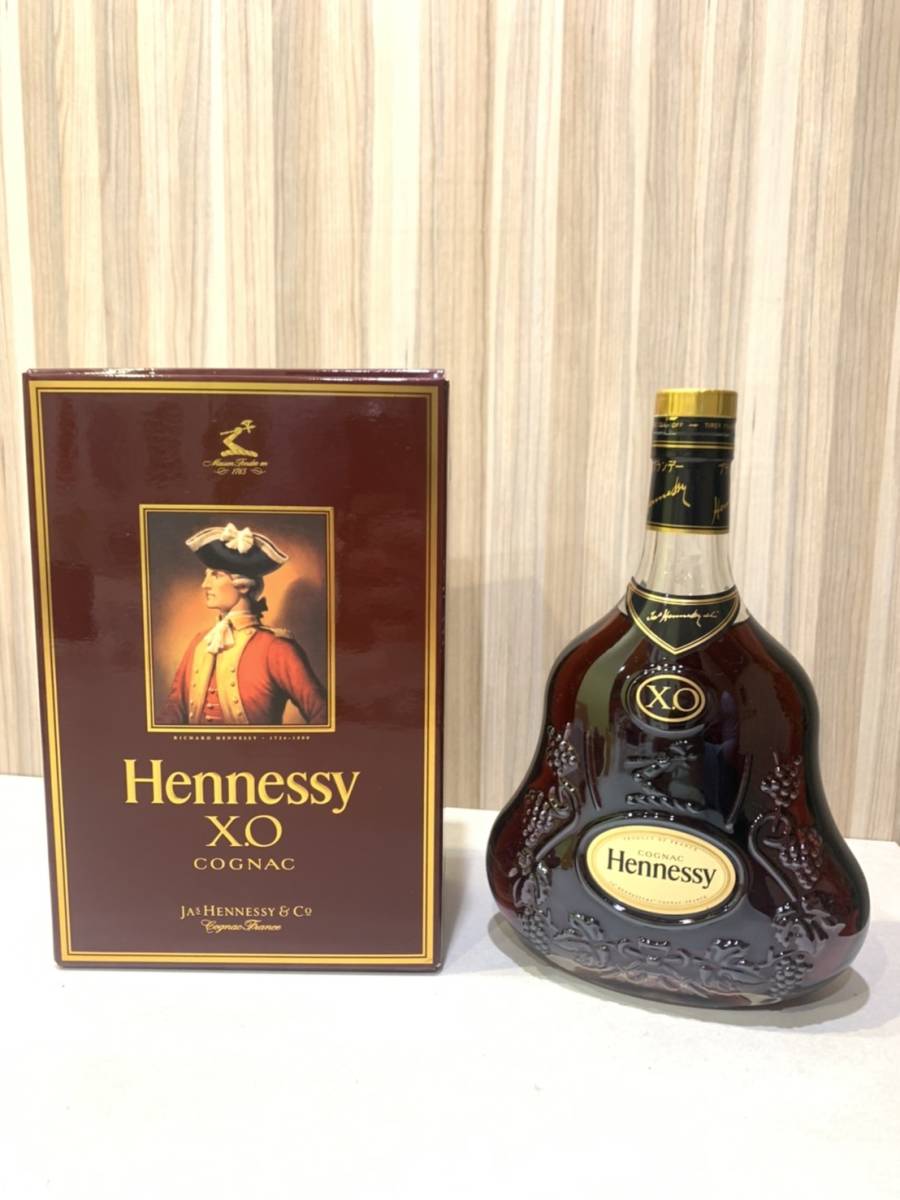 シルバー金具 ヘネシーXO金キャップ ヘネシー社七代目当主ジール