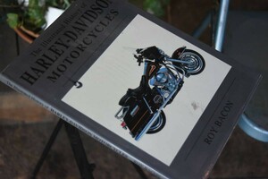 101927 洋書 「Harley-Davidson　Roy Bacon;」 ハーレダビッドソン　本 自動車 外車 洋書 スーパーカー 旧車 ヒストリックカー 英国
