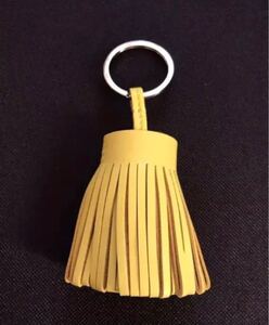 エレガント オシャレ 本革 羊革 高品質 タッセル バックチャーム キーホルダー キーリング ユニセックス 革小物 レザーチャーム