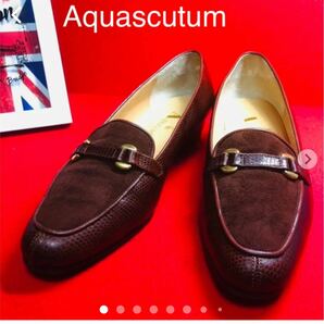 アクアスキュータムAquascutum ローファー パンプス 23.5cm ローファー