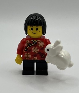 即決　新品　未使用　レゴ　LEGO　ミニフィギュア　ミニフィグ　シティ　うさぎ　チャイナ服の女の子　ペット　動物　子ども
