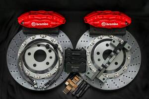  TOYOTA ノア/ヴォクシー R80G/W型 2014-2021 フロントBrembo Brake System 4pot/355mm 18インチ～　　