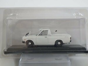 59179# domestic production famous car 82 number Nissan Sunny truck (1971) 1/43