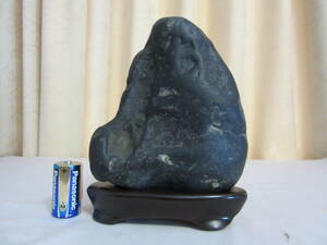 J1 suiseki st appreciation stone nature stone . see river width 14cm height 18cm depth 7.5cm eyes person 2.3kg