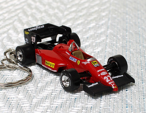 ★☆FERRARI☆フェラーリ 126C4☆1984☆F1☆＃27 ミケーレ・アルボレート☆ミニカー☆キーホルダー・アクセサリー☆★