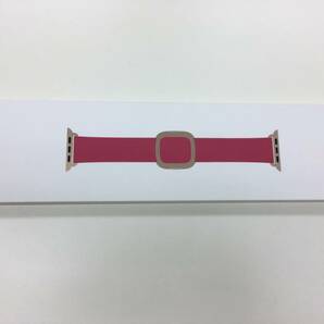 3.送料無料 新品未開封 アップル純正レザーベルトapple watchバンド 38mm/40mm/41mmケース用 (S) ラズベリーモダンバックル MXP92FE 正規品の画像1