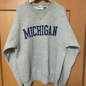 M.J.SOFFEカレッジロゴスウェット。Michigan