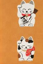 新品　 暖簾　 日本製　縁起のれん　レースプリント：七福ねこ柄：招き猫の柄　ゴールド色_画像3