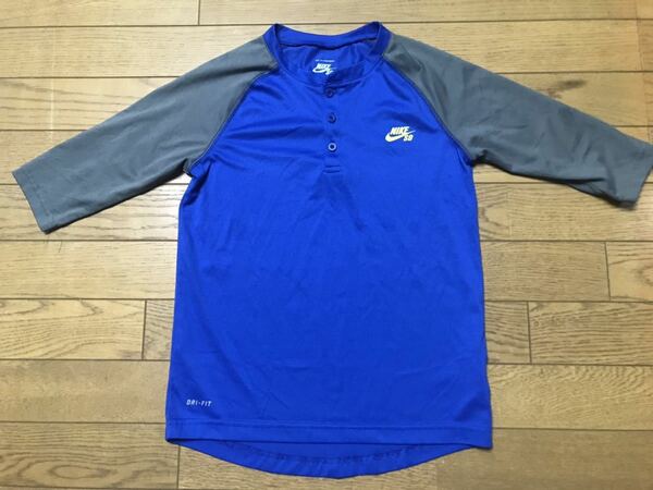 NIKE SB KID’S DRI-FIT THREE-QUARTER SLEEVE SHIRTS size-S(128-140)(着丈56身幅41) 中古(美品) 送料無料 NCNR