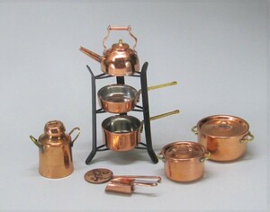 送料込み　12分の1ミニチュア　銅製調理器具8点とポットスタンド　オーストラリア製