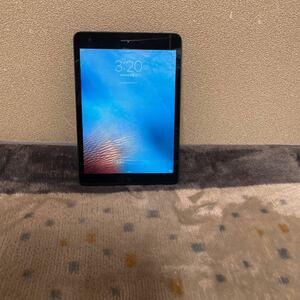 NO.4 iPad iPad mini Wi-Fi 16GB ブラックMD528J/A 本体　Apple 送料無料