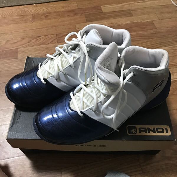 AND1バスケットシューズ
