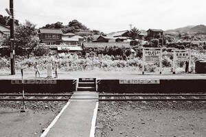 飾って楽しむ鉄道写真（昭和の駅in九州：松浦線 肥前吉井） NO.58760026