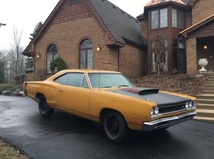 1/24 ダッジ コロネット スーパー ビー 黄色 イエロー Dodge Coronet Super Bee yellow black 1969 1:24 Motormax 梱包サイズ80_画像2