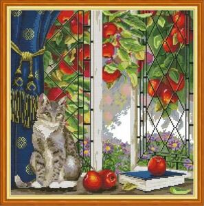 窓辺のネコ(林檎) クロスステッチキット 図案印刷