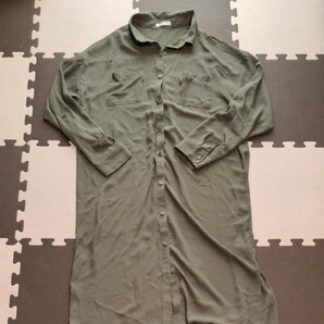 シャツワンピース