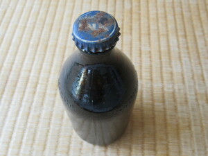 # ultimate rare unopened 1950 year about!toki wine ki(TOKIWA INK) export for fountain pen for ink bin .. attaching blue black height 16cm, bottom diameter 6.5cm